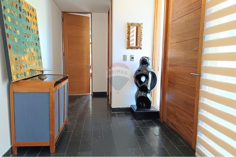 Residential - House - Colina, Chacabuco, Metropolitana De Santiago - CL - Hall 1.jpg - 1028096063-31