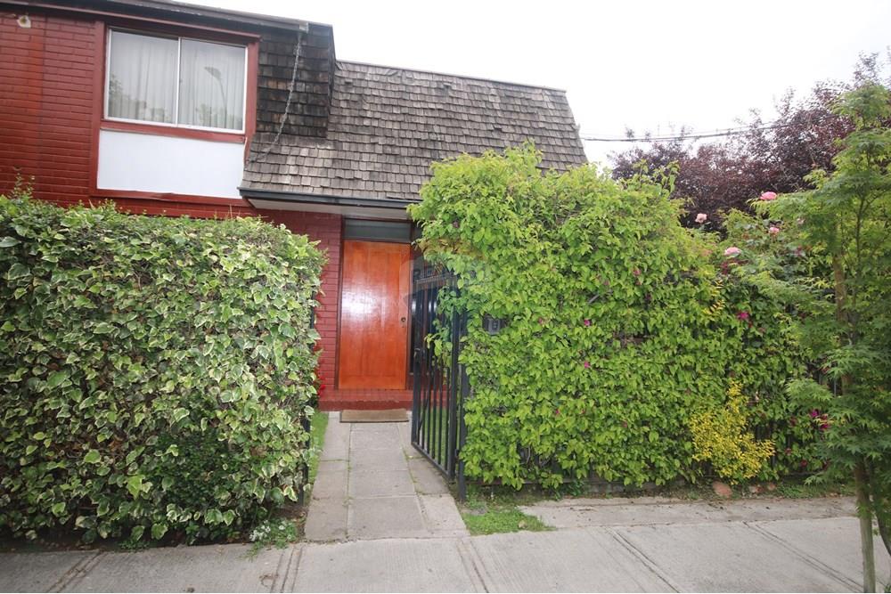 Casa de esquina - Venta - Las Condes, Santiago, Metropolitana De Santiago - IMG_4265.JPG - 1028109076-8