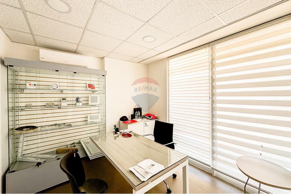 Коммерческая/розничная торговля - Районный, под одной крышей - Renca, Santiago, Metropolitana De Santiago - CL - IMG_7664 2.JPG - 1028037205-12