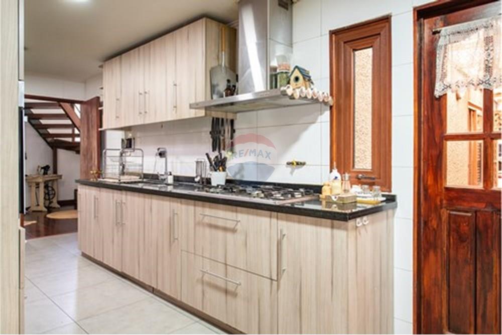 Residenční - Dům - Las Condes, Santiago, Metropolitana De Santiago - CL - cocina2.jpg - 1028050070-646