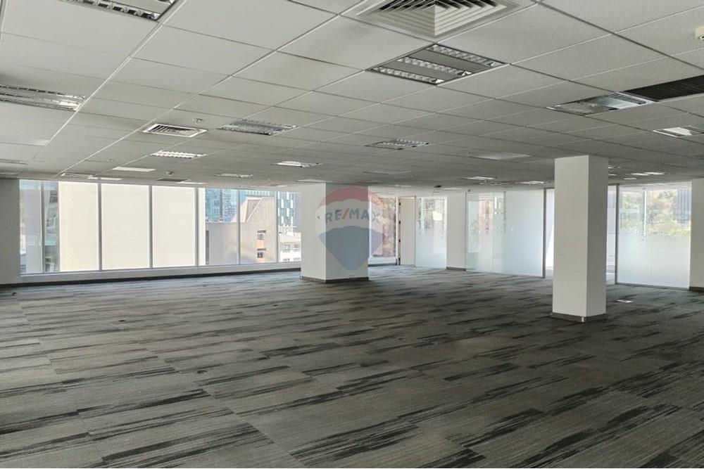 Turunduslik - Kontoripind - Providencia, Santiago, Metropolitana De Santiago - CL - WhatsApp Image 2025-10-15 at 10.39.44 (1).jpeg - 1028036052-361