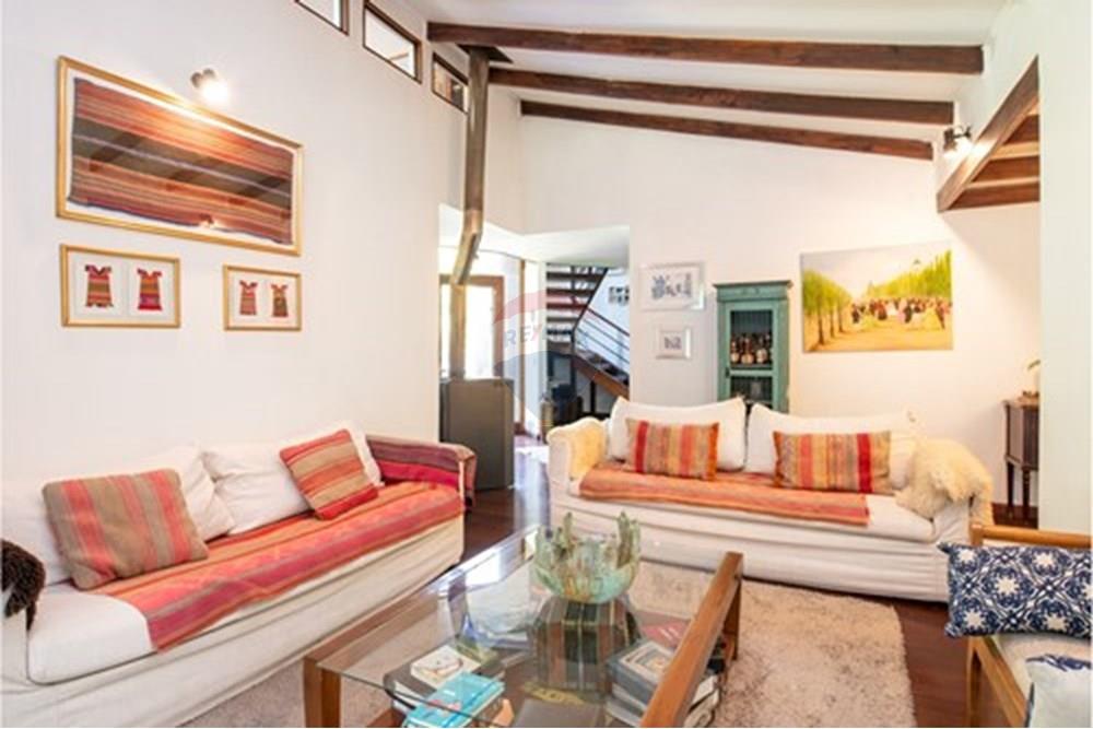 Residenční - Dům - Las Condes, Santiago, Metropolitana De Santiago - CL - living4.jpg - 1028050070-646