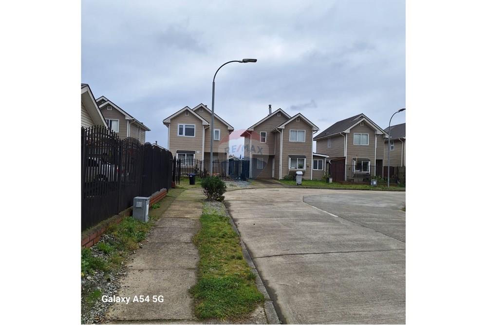 Residential - House - Puerto Varas, Llanquihue, Los Lagos - CL - WhatsApp Image 2025-06-23 at 2.26.28 PM (1).jpeg - 1028109099-63