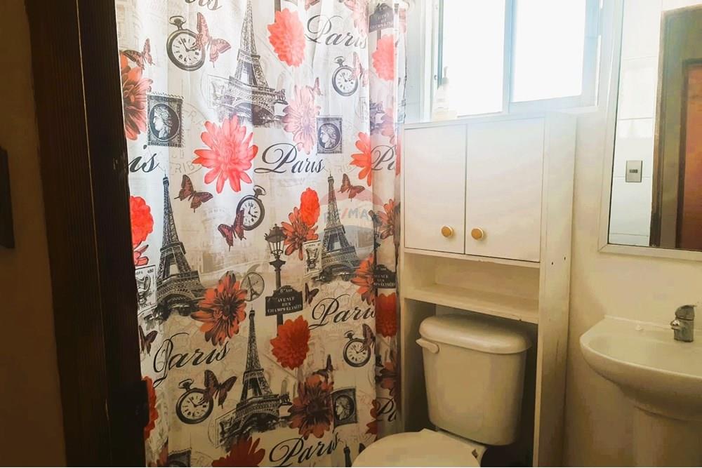 באזור מגורים - בית פרטי - La Florida, Santiago, Metropolitana De Santiago - CL - 10.jpg - 1028037200-25