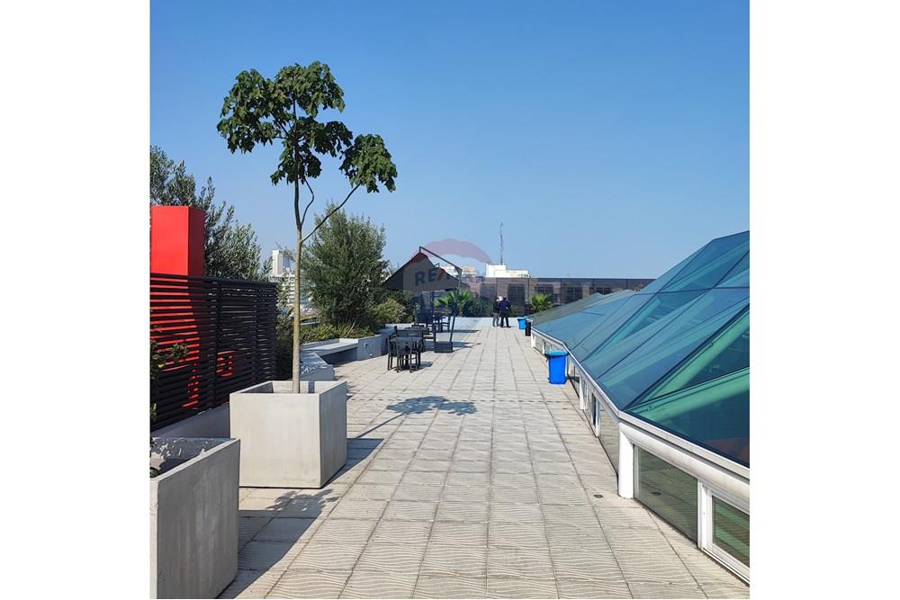 Ticari - Ofis Alanı - Santiago, Santiago, Metropolitana De Santiago - CL - IMG_20250516_124031.jpg - Teras - 1028091030-41