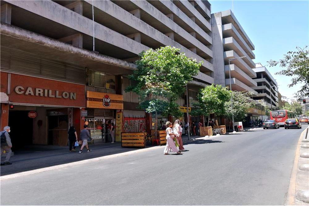 Жилищен - Паркинг - Santiago, Santiago, Metropolitana De Santiago - CL - 1 - 1028057042-757