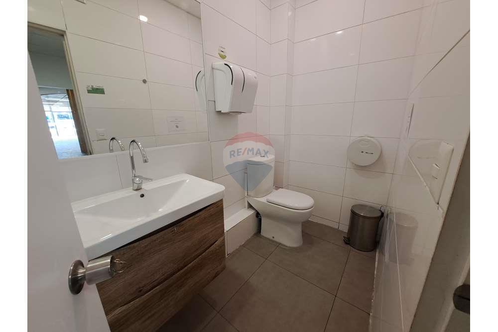 Επαγγελματικό - Εμπορικό - Las Condes, Santiago, Metropolitana De Santiago - CL - 20231004_093734.jpg - 1028091006-657