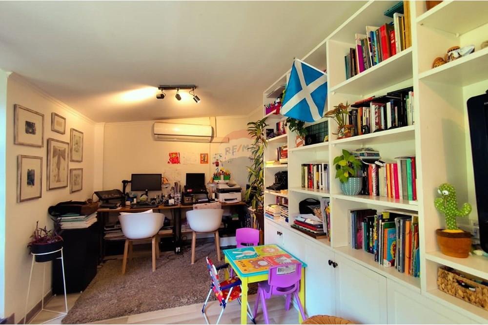 Residential - Rumah Terpisah - La Reina, Santiago, Metropolitana De Santiago - CL - IMG-20250925-WA0073.jpg - 1028100011-168