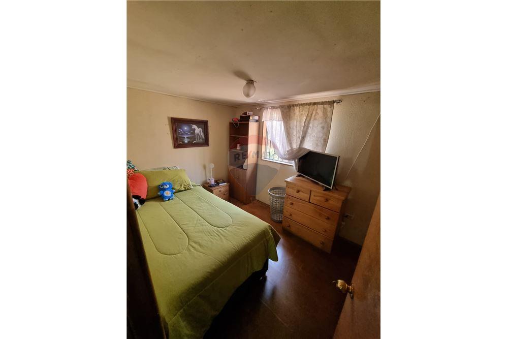 Residential - Bahay - San Miguel, Santiago, Metropolitana De Santiago - CL - 38 - 1028018386-411