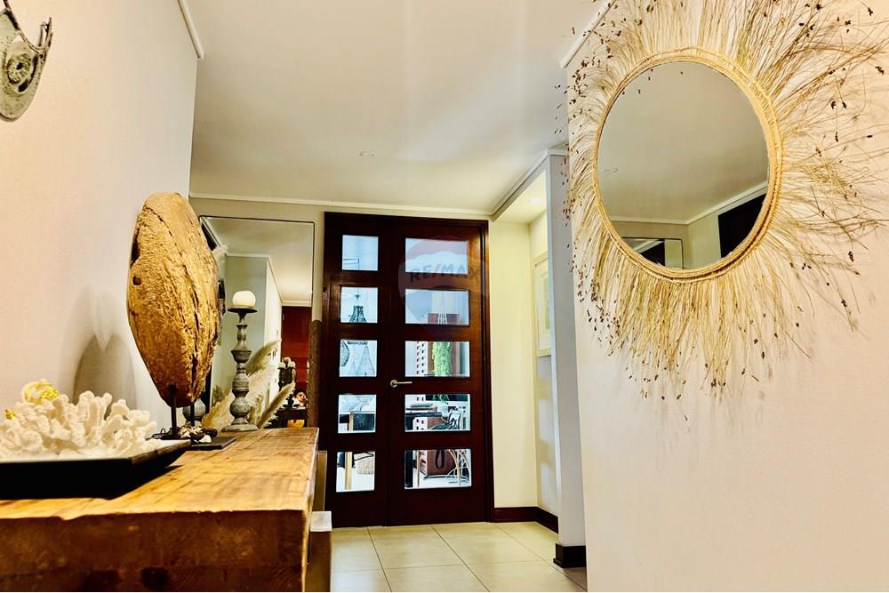 Residential - Stanovanje - Las Condes, Santiago, Metropolitana De Santiago - CL - recepcion 3jpg.jpg - 1028018054-381