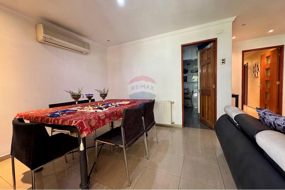 Gyvenamasis - Namas - Ñuñoa, Santiago, Metropolitana De Santiago - CL - IMG_3332.jpg - 1028076046-524