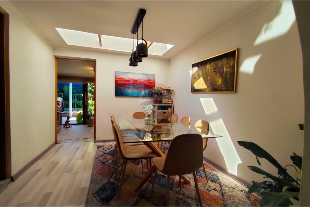 Residential - Rumah Terpisah - La Reina, Santiago, Metropolitana De Santiago - CL - IMG-20250925-WA0092.jpg - 1028100011-168