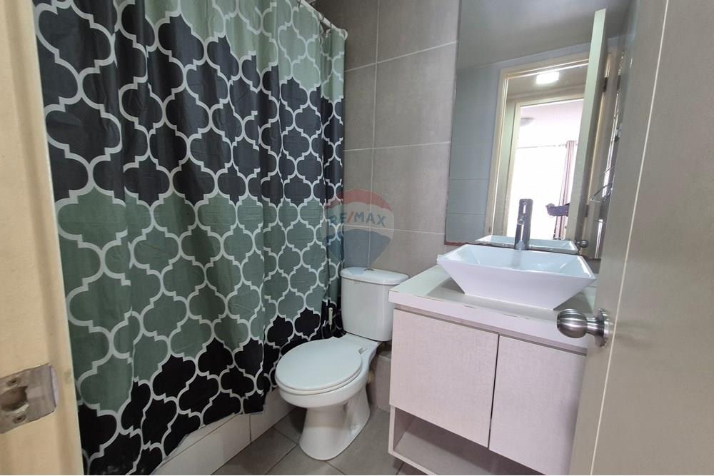 Residential - Stanovanje - Santiago, Santiago, Metropolitana De Santiago - CL - 20251004_152048.jpg - 1028057172-7