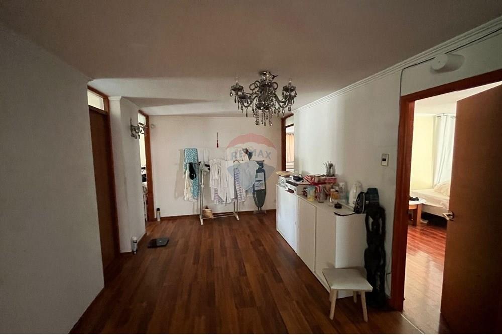 Residential - Hus - Providencia, Santiago, Metropolitana De Santiago - CL - a8999bbd-961c-44bf-bac6-5961078290a1.jpeg - 1028100039-95