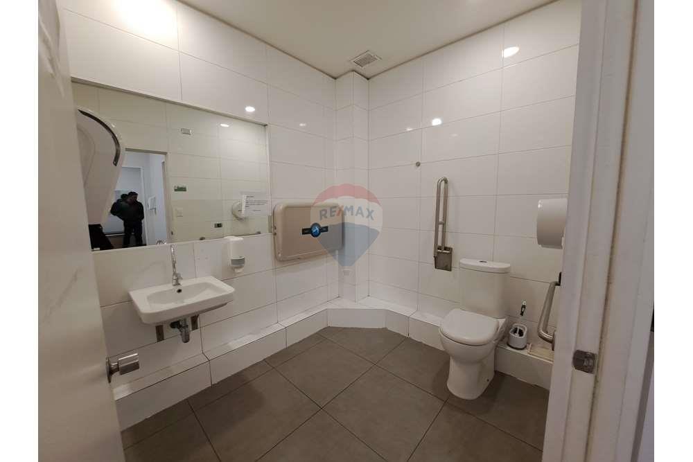 Επαγγελματικό - Εμπορικό - Las Condes, Santiago, Metropolitana De Santiago - CL - 20231004_093726.jpg - 1028091006-657