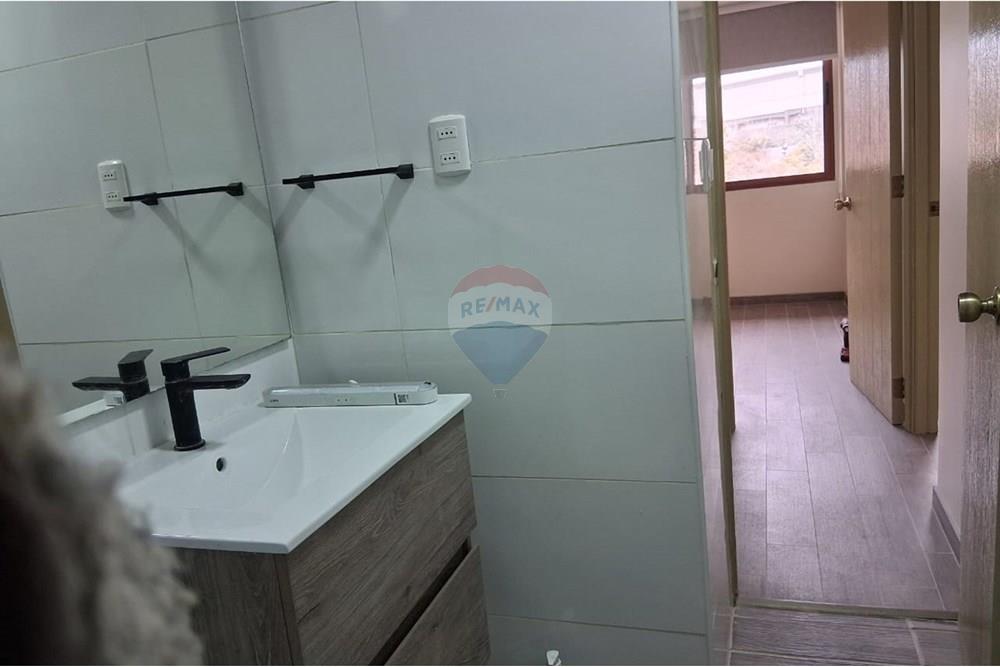 Residential - ਕੌਂਡੋ/ਅਪਾਰਟਮੈਂਟ - Las Condes, Santiago, Metropolitana De Santiago - CL - WhatsApp Image 2025-07-27 at 10.06.43 (1).jpeg - 1028018593-16