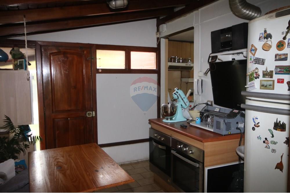 Casa de esquina - Venta - Las Condes, Santiago, Metropolitana De Santiago - IMG_4284.JPG - Comedor diario - 1028109076-8