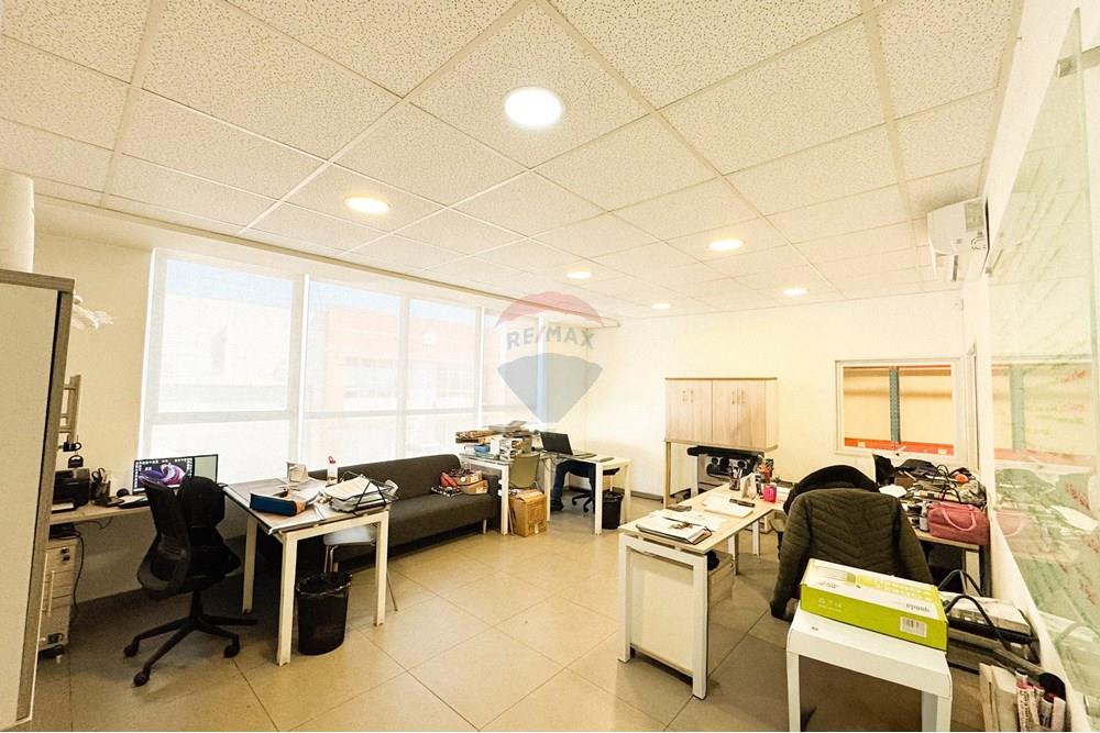 Коммерческая/розничная торговля - Районный, под одной крышей - Renca, Santiago, Metropolitana De Santiago - CL - IMG_7657.JPG - 1028037205-12