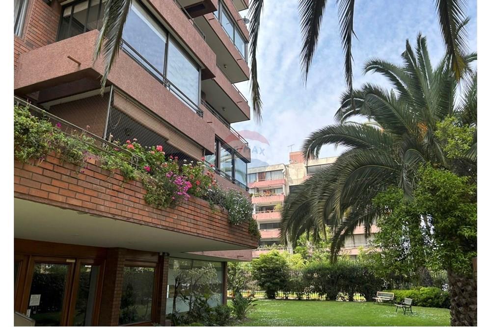 Departamento - Venta - Providencia, Santiago, Metropolitana De Santiago - Areas comunes fachada edifcio1.jpg - 1028064065-14
