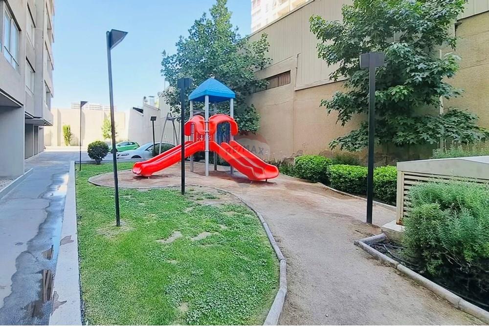 Residential - कोंडो/अपार्टमेंट - San Miguel, Santiago, Metropolitana De Santiago - CL - IMG_3555.jpg - 1028076056-84