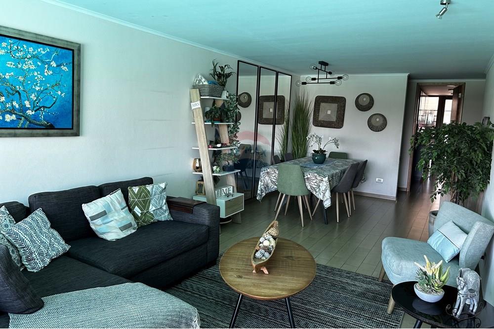 Rezidential - Apartament - Huechuraba, Santiago, Metropolitana De Santiago - CL - IMG_7802.jpg - Living - 1028091042-2