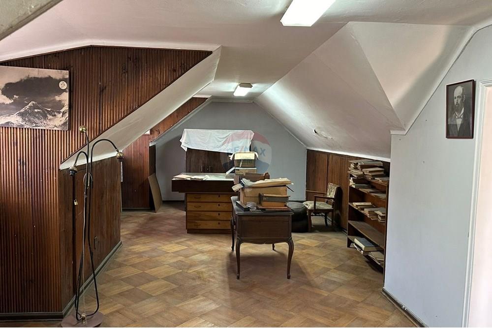 Casa - Venta - Ñuñoa, Santiago, Metropolitana De Santiago - WhatsApp Image 2025-07-18 at 4.35.35 PM (2).jpeg - 1028079089-5