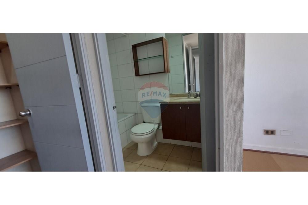 Residential - Kondo/ Apartemen - Independencia, Santiago, Metropolitana De Santiago - CL - 20241111_131048.jpg - 1028050168-30