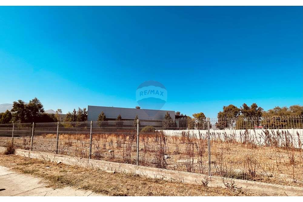 Commercieel - Plot of Land expectation to Building - Huechuraba, Santiago, Metropolitana De Santiago - CL - IMG_5752.jpg - 1028018342-309