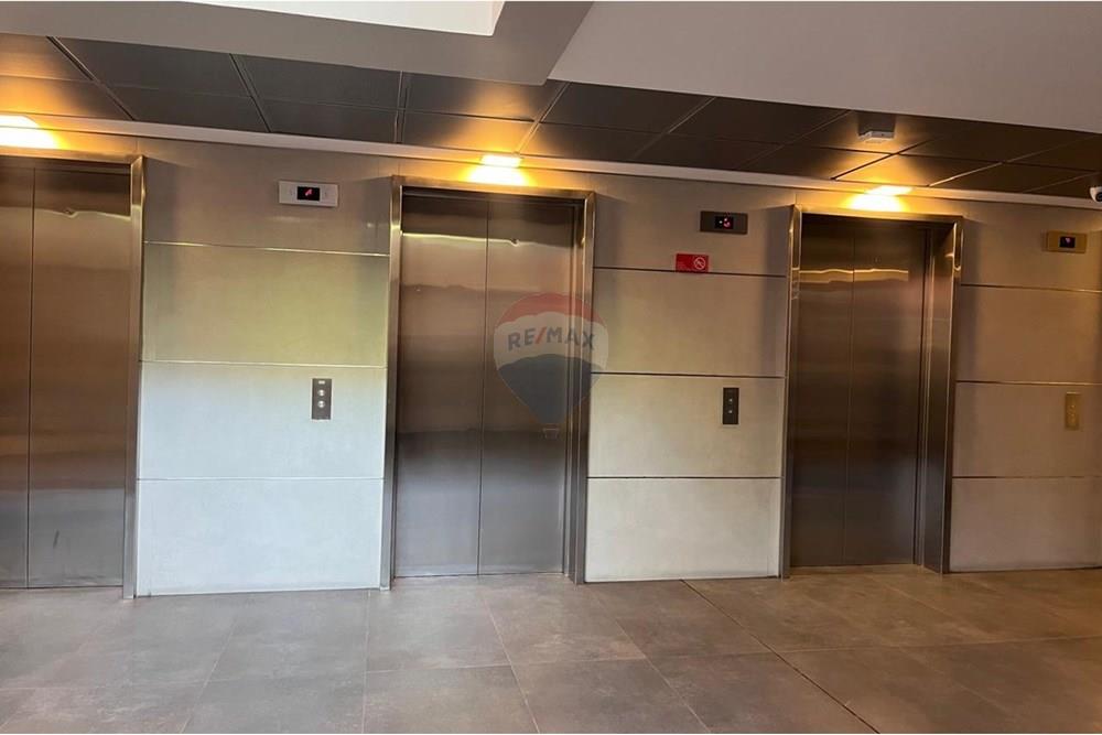 Affärsfastighet - Kontorsutrymme - Vitacura, Santiago, Metropolitana De Santiago - CL - 27b4e56a-54ac-4483-bb2a-cdc9f412beb8.jpeg - 1028050036-550