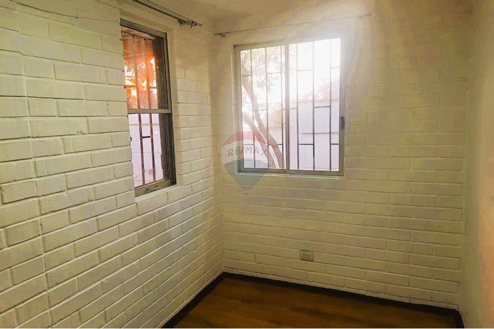 באזור מגורים - בית פרטי - La Florida, Santiago, Metropolitana De Santiago - CL - 8.jpg - 1028037200-25