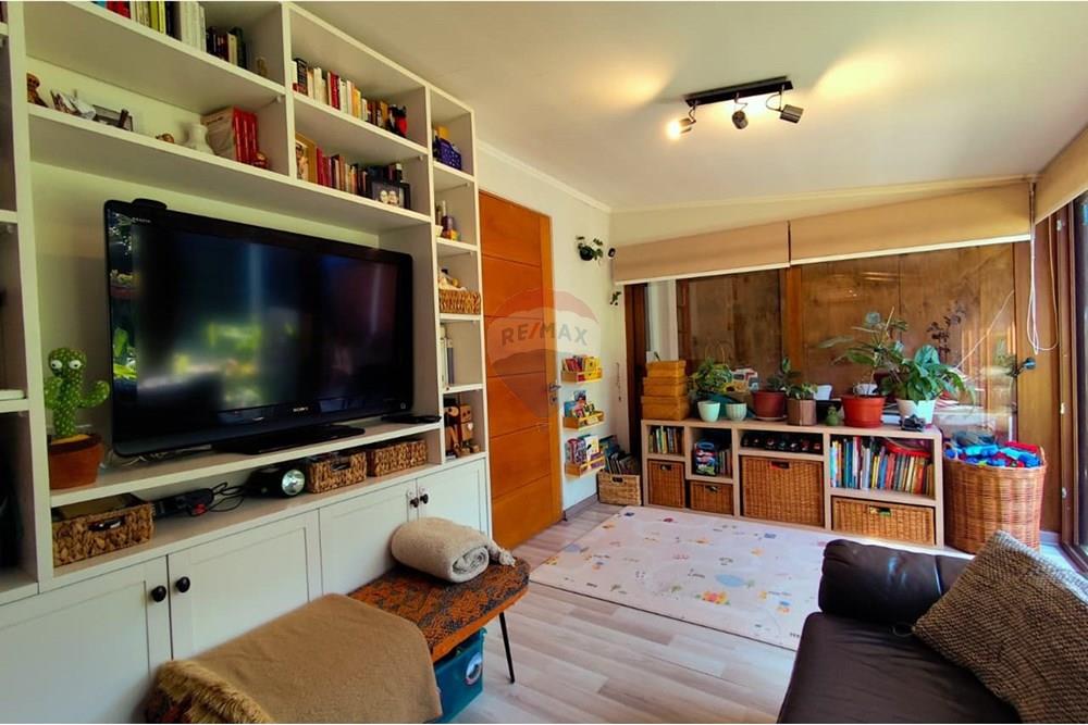 Residential - Rumah Terpisah - La Reina, Santiago, Metropolitana De Santiago - CL - IMG-20250925-WA0076.jpg - 1028100011-168