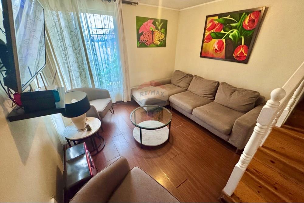 Жилищен - Къща - Maipú, Santiago, Metropolitana De Santiago - CL - IMG_8262.jpg - Всекидневна - 1028018291-704