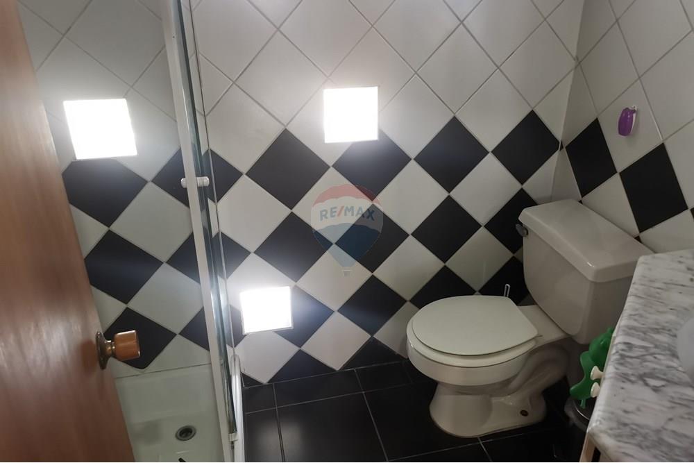 Bostad - Kedjehus - Las Condes, Santiago, Metropolitana De Santiago - CL - IMG_20250514_150122[1].jpg - 1028050218-24