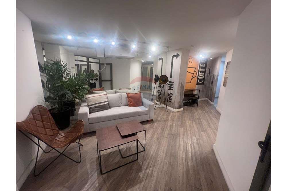 تجاري  - مساحة المكتب  - Las Condes, Santiago, Metropolitana De Santiago - CL - WhatsApp Image 2024-04-04 at 1.08.52 PM.jpeg - 1028018472-75