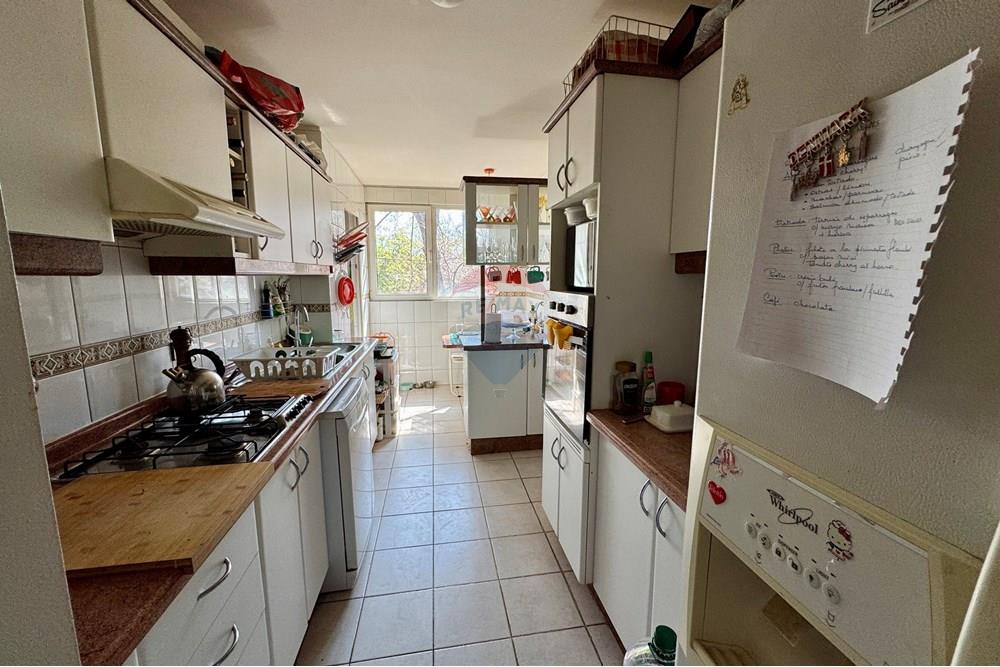 Elamine - Korter - Las Condes, Santiago, Metropolitana De Santiago - CL - IMG_6073.jpg - 1028076046-541