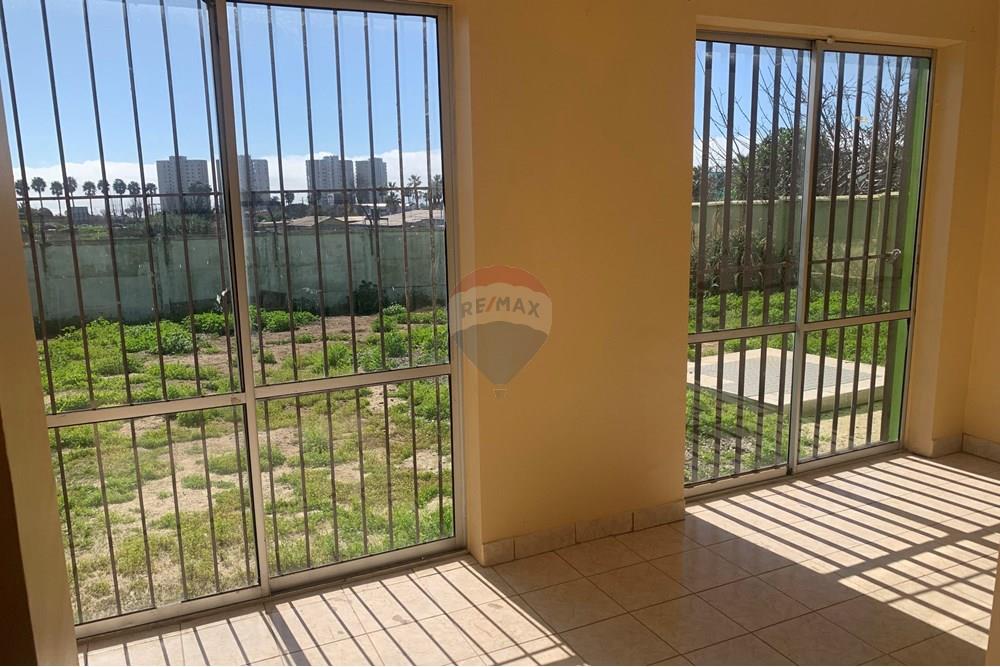 Elamine - Eramu - Coquimbo, Elqui, Coquimbo - CL - IMG_0250.jpg - Elutuba - 1028018333-414