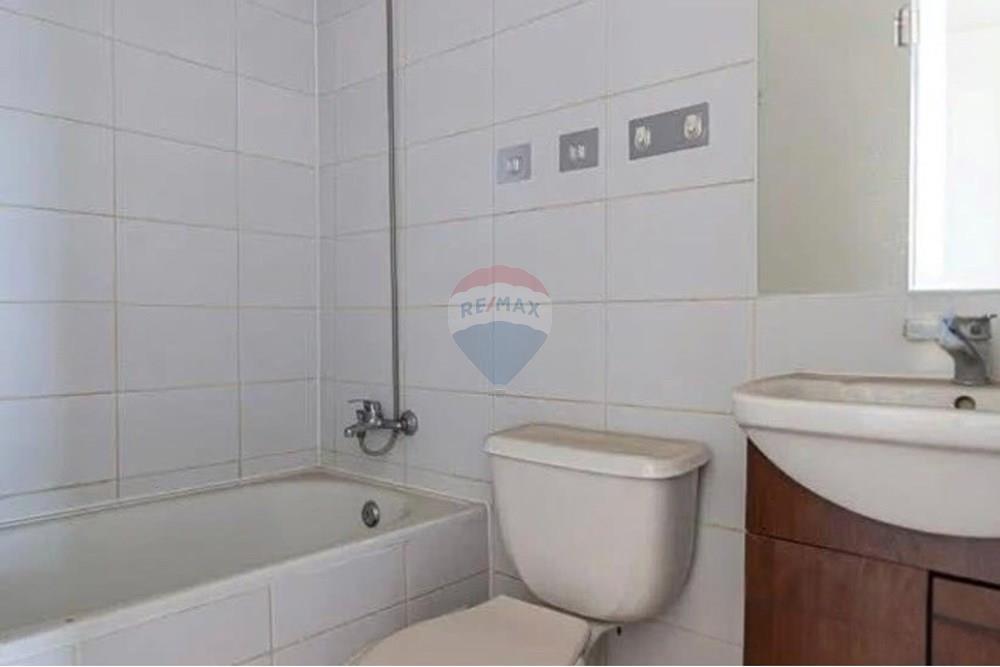 Rezidenčná - Byt - Santiago, Santiago, Metropolitana De Santiago - CL - WhatsApp Image 2025-02-16 at 21.54.51 (6).jpeg - 1028101025-17