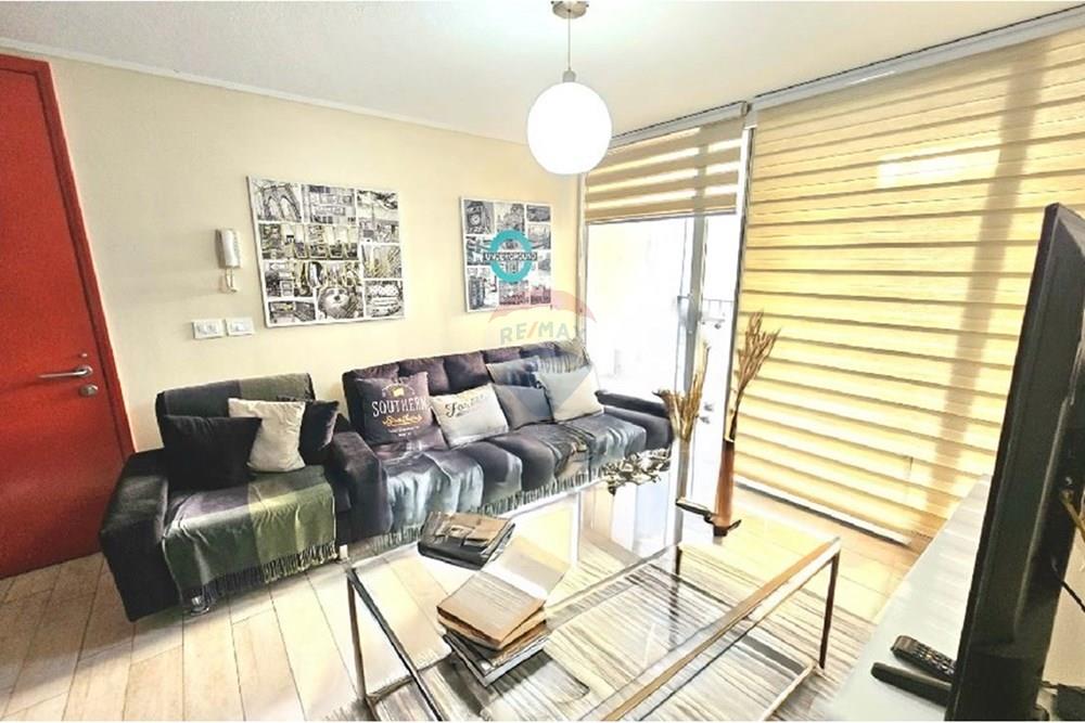 Жилищен - Апартамент - Ñuñoa, Santiago, Metropolitana De Santiago - CL - living2.jpg - 1028091006-645