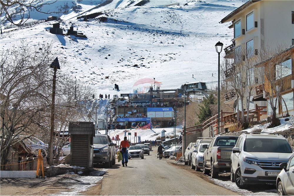 Residenziale - Terreno - Lo Barnechea, Santiago, Metropolitana De Santiago - CL - Altro - 1028109022-1009