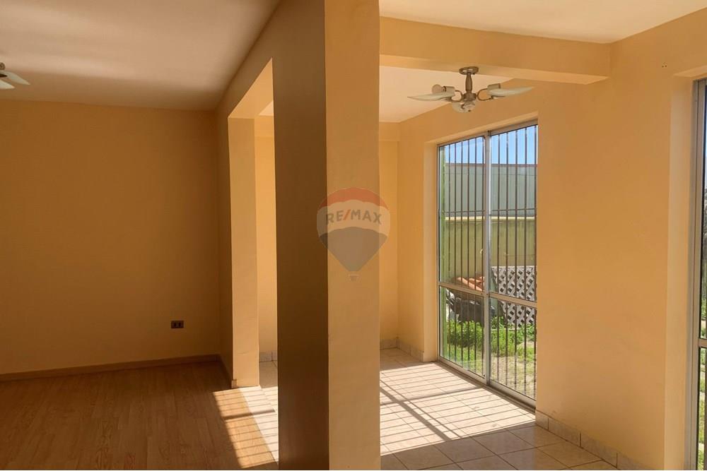 Elamine - Eramu - Coquimbo, Elqui, Coquimbo - CL - IMG_0246.jpg - Elutuba - 1028018333-414