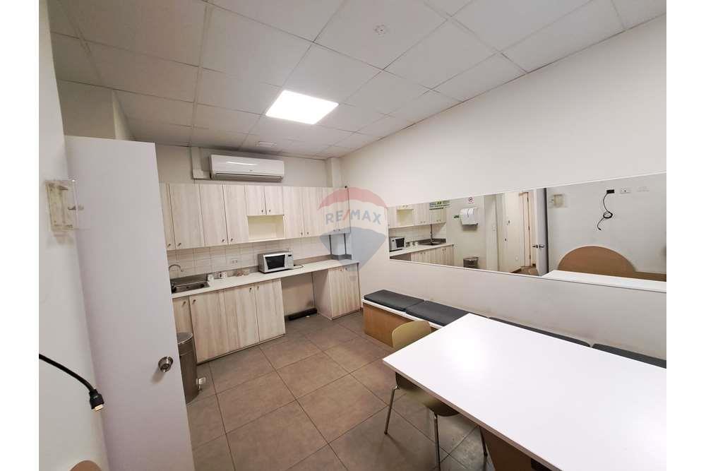 Επαγγελματικό - Εμπορικό - Las Condes, Santiago, Metropolitana De Santiago - CL - 20231004_093656.jpg - 1028091006-657