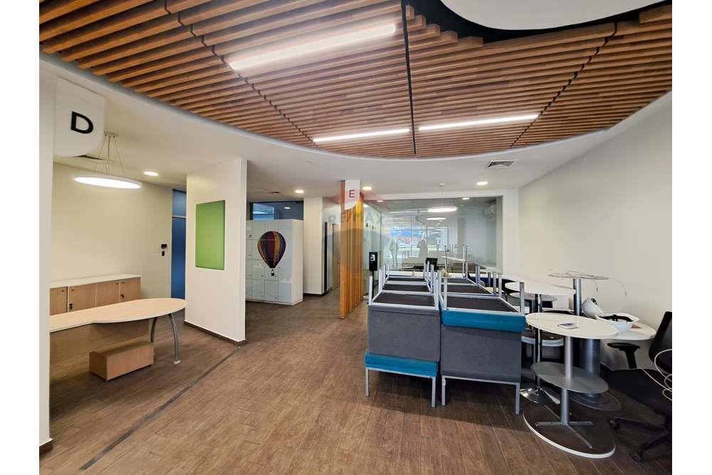 Επαγγελματικό - Εμπορικό - Las Condes, Santiago, Metropolitana De Santiago - CL - 20231004_093615.jpg - 1028091006-657