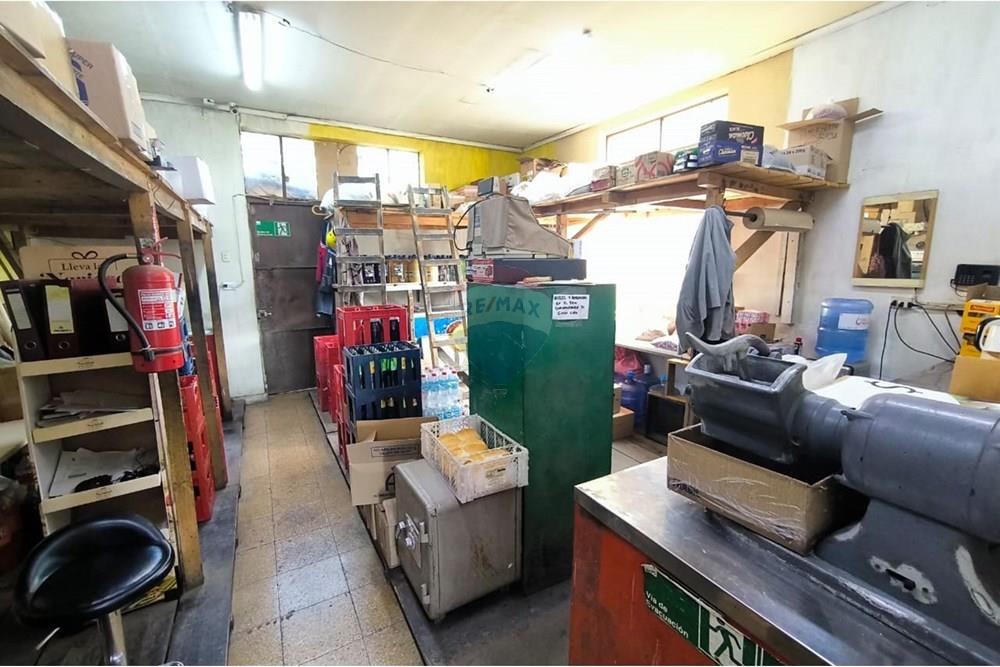 บ้านที่กั้นเป็นสองส่วน - ที่ดิน - Puente Alto, Cordillera, Metropolitana De Santiago - CL - WhatsApp Image 2025-04-04 at 1.07.27 PM.jpeg - 1028018387-284