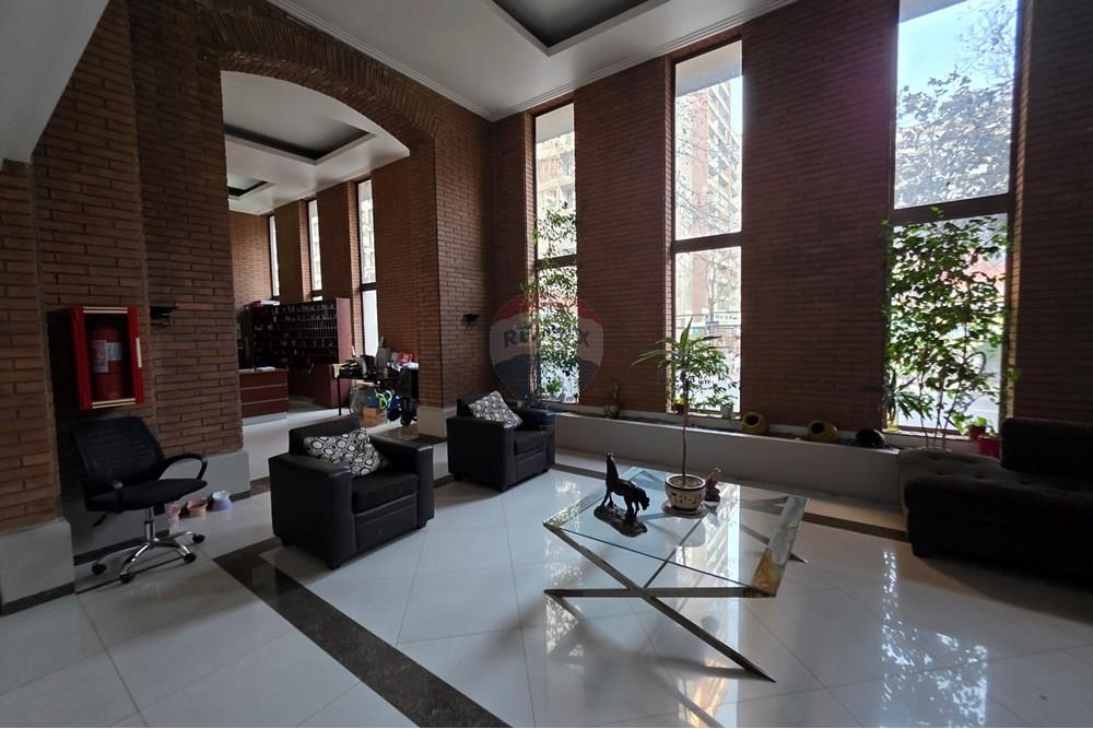 Residential - Kondo/ Apartemen - Santiago, Santiago, Metropolitana De Santiago - CL - 20250807_171047.jpg - 1028085046-16