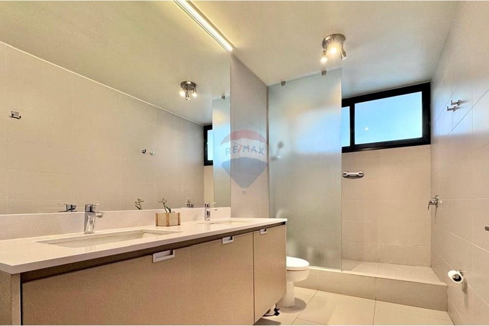 Elamine - Aiaga korter - Lo Barnechea, Santiago, Metropolitana De Santiago - CL - f63e48c4-5ff9-40a3-94ef-cc5ec74750c9.jpg - 1028096116-3