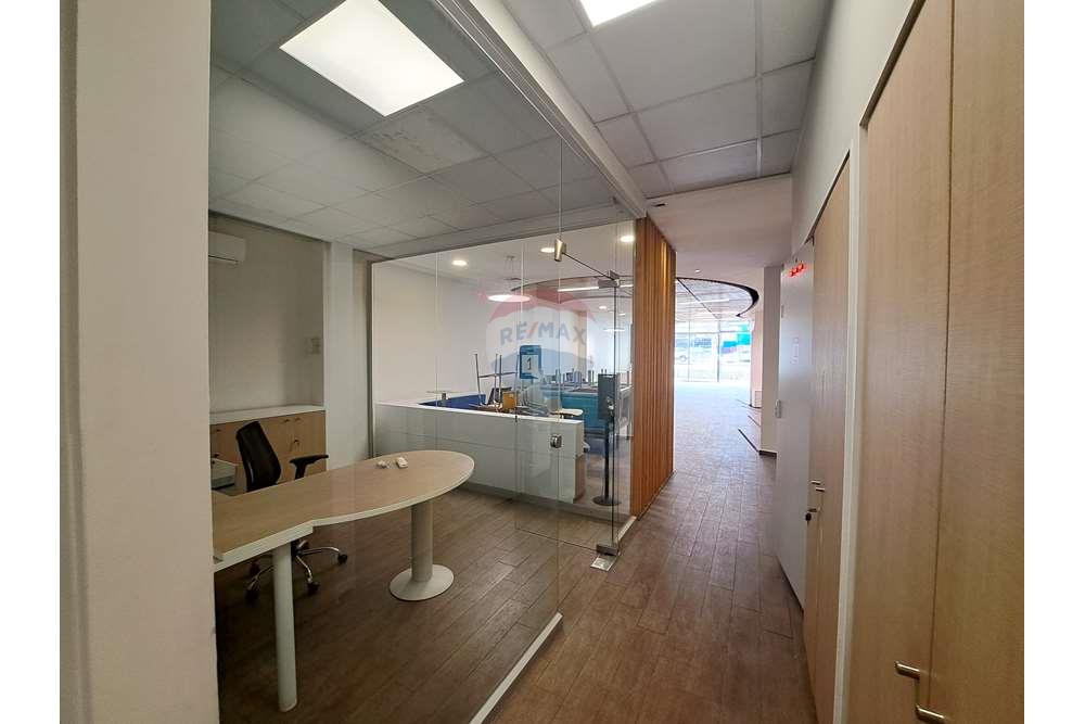 Επαγγελματικό - Εμπορικό - Las Condes, Santiago, Metropolitana De Santiago - CL - 20231004_093759.jpg - 1028091006-657