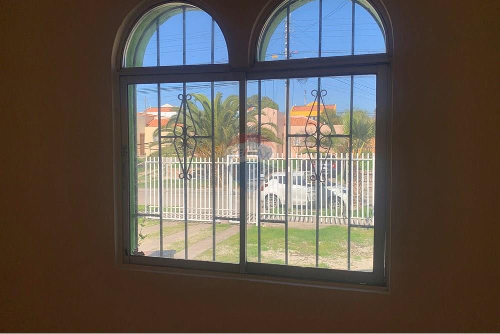 Elamine - Eramu - Coquimbo, Elqui, Coquimbo - CL - IMG_0229.jpg - Magamistuba - 1028018333-414