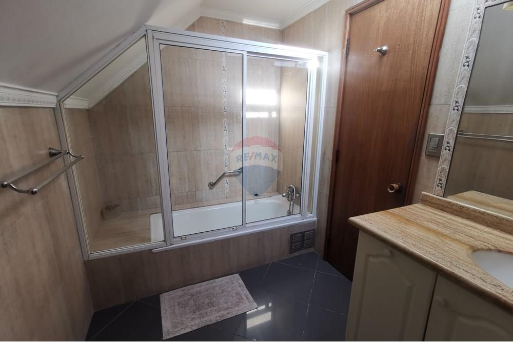 Bostad - Kedjehus - Las Condes, Santiago, Metropolitana De Santiago - CL - IMG_20250514_145917[1].jpg - 1028050218-24