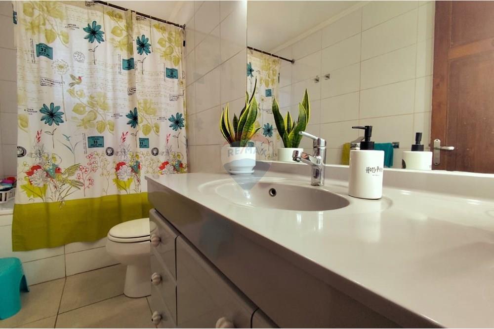 Residential - Rumah Terpisah - La Reina, Santiago, Metropolitana De Santiago - CL - IMG-20250925-WA0085.jpg - 1028100011-168