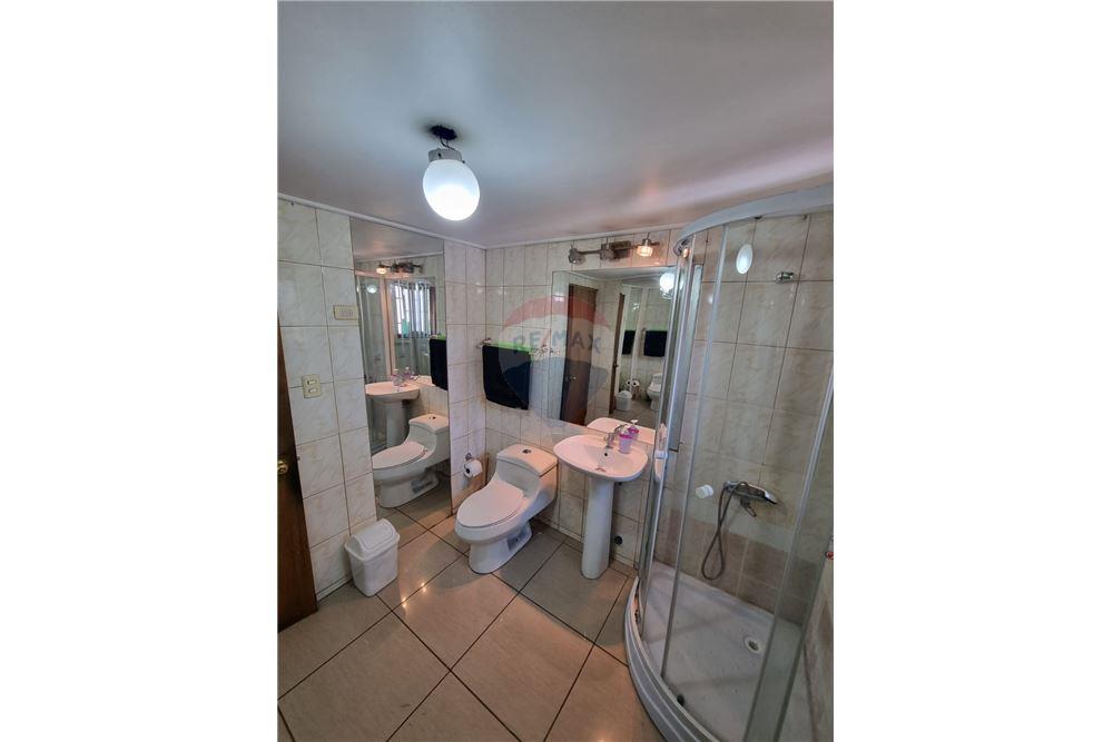 Residential - Bahay - San Miguel, Santiago, Metropolitana De Santiago - CL - 48 - 1028018386-411